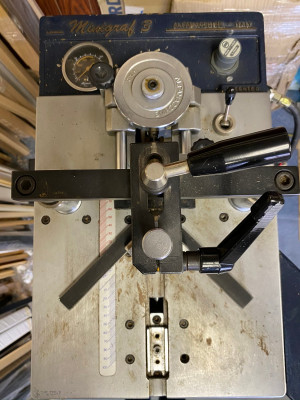 AlfaMacchine Minigraf 3 Pneumatic Underpinner 2.JPEG