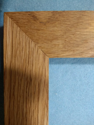 Oak mitre